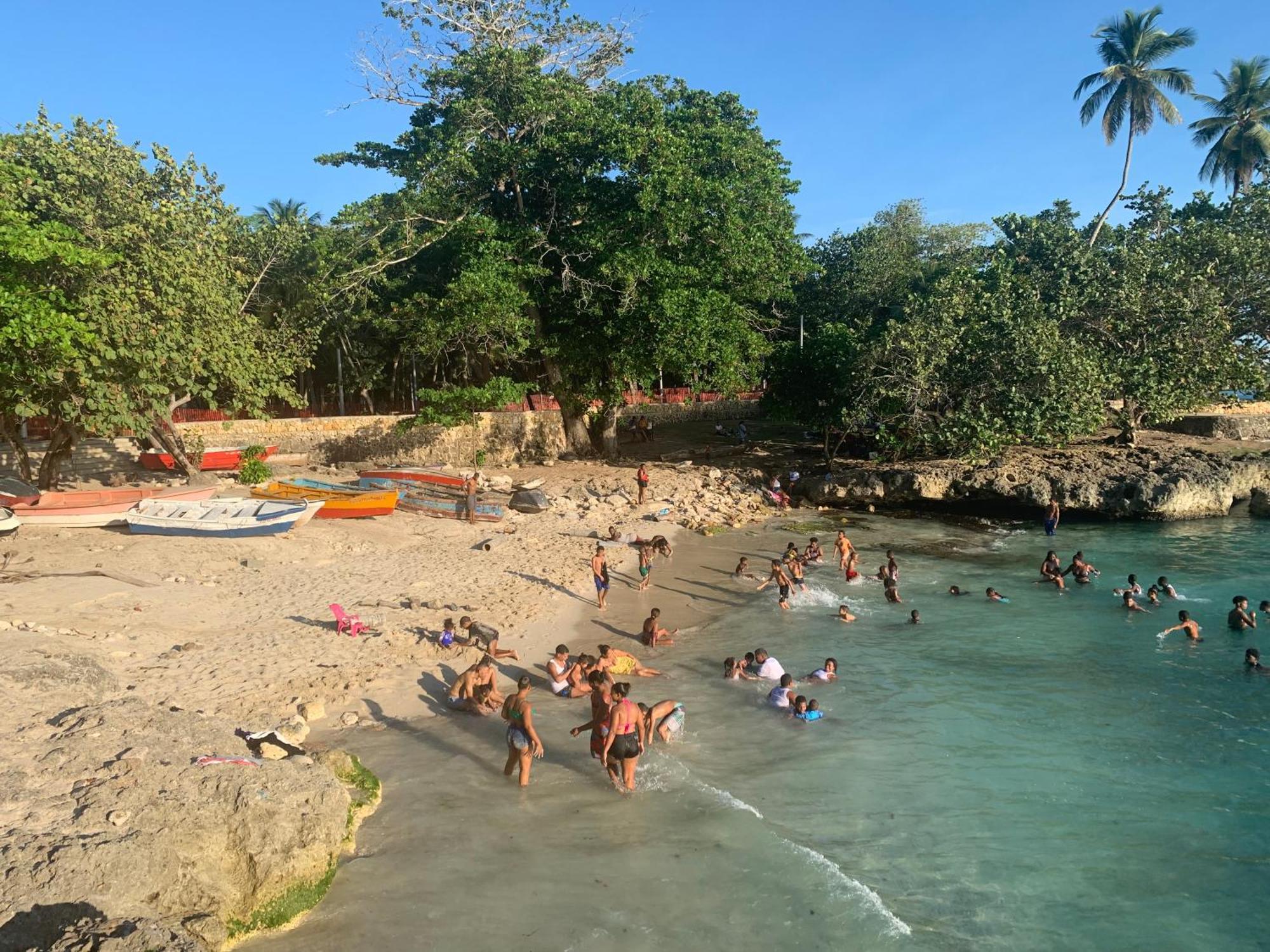 Apartamento Amueblado Caribe, Santo Domingo A 10 Minutos Del Aeropuerto Internacional De Las Americas Екстер'єр фото